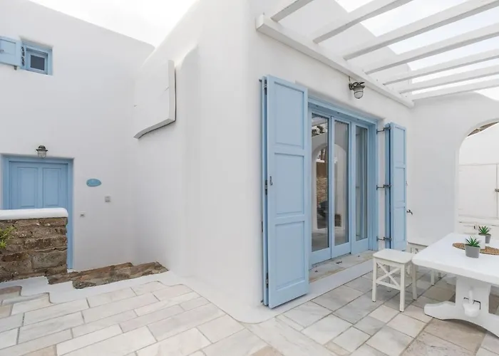 Ivi Mykonean Ornos (Mykonos)