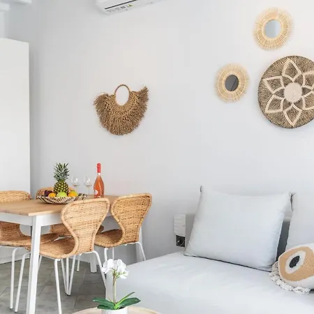 Апартаменты Ivi Mykonean Suites Ornos