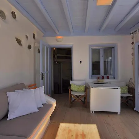 Ivi Mykonean Suites Ornos Апартаменты *