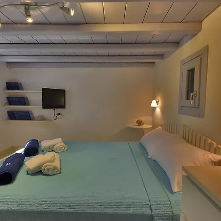 Ivi Mykonean Apartman Ornósz